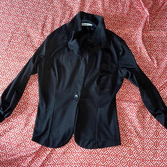 Black blazer - Picture 1 of 7